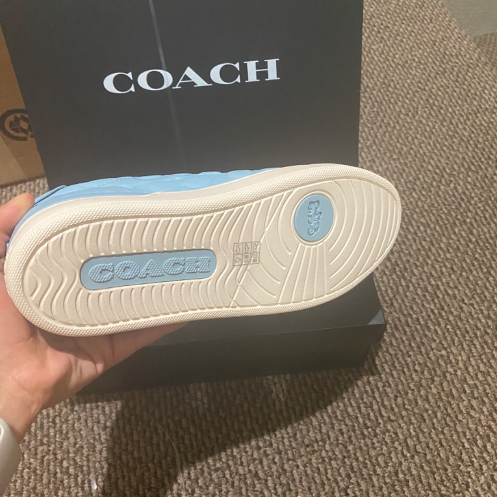 New Women’s Light blue Coach sneakers - Picture 4 of 6
